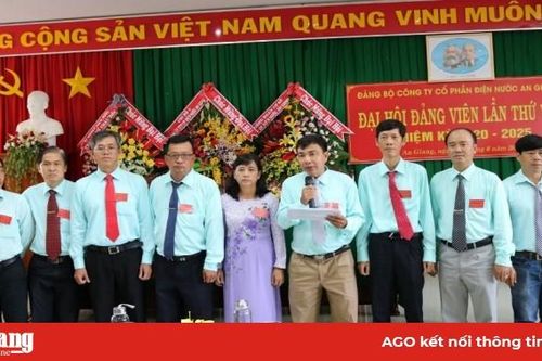 Đồng chí Lương Văn Bạ tái đắc cử Bí thư Đảng ủy Công ty Cổ phần Điện nước An Giang nhiệm kỳ 2020-2025