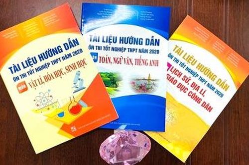 Sở GD&ĐT: Biên soạn và phát hành bộ tài liệu hướng dẫn ôn thi tốt nghiệp THPT năm 2020