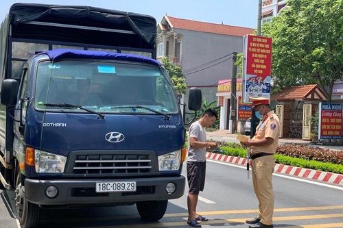 Vĩnh Phúc: Xử phạt gần 7.000 trường hợp vi phạm an toàn giao thông