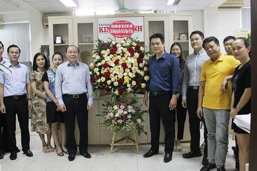 Chủ tịch VCA Nguyễn Ngọc Bảo thăm và chúc mừng Thời báo Kinh Doanh nhân ngày Báo chí Cách mạng Việt Nam