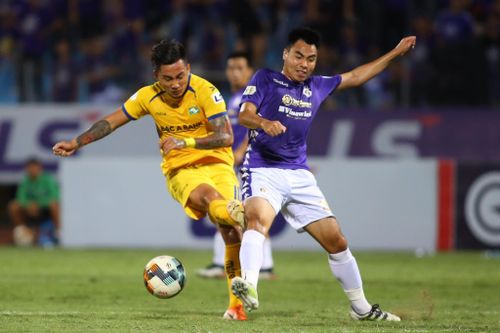 Trực tiếp Hà Nội FC 0-1 SLNA