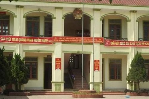 Việc 20 cán bộ xã 'vắng bóng' ở trụ sở: Kỷ luật cảnh cáo bí thư, chủ tịch xã