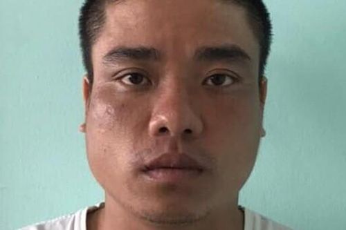 Kẻ sát hại tài xế xe ôm ung dung đi uống bia sau khi gây án