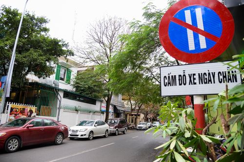 Hà Nội được tự quyết mức thu phí, lệ phí