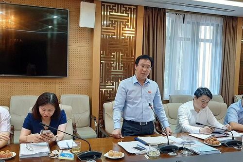 Một số quận, huyện chưa quan tâm thấu đáo việc xây dựng, công nhận lại trường đạt chuẩn Quốc gia