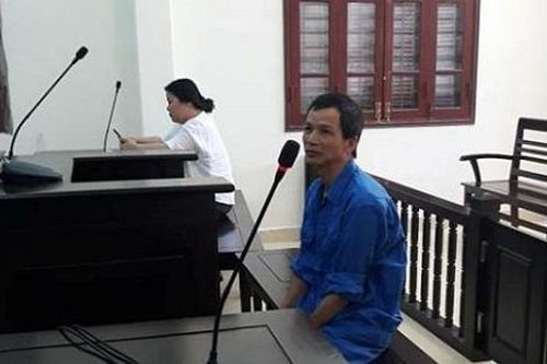 Lĩnh 8 năm tù vì hiếp dâm thiếu nữ thiểu năng đến có thai