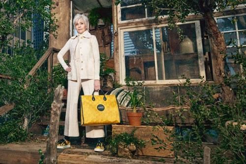 Minh tinh 83 tuổi Jane Fonda làm vedette trong BST mới của Gucci