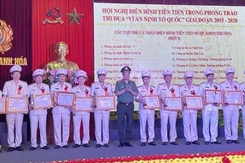 Hội nghị Điển hình tiên tiến và phát động phong trào thi đua ' sáng tạo' trong Công an Thanh Hóa