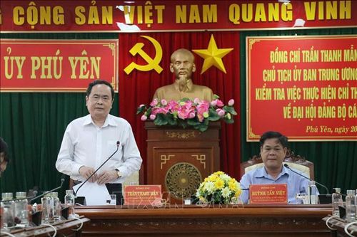 Chủ tịch Ủy ban Trung ương MTTQ Việt Nam làm việc tại Phú Yên