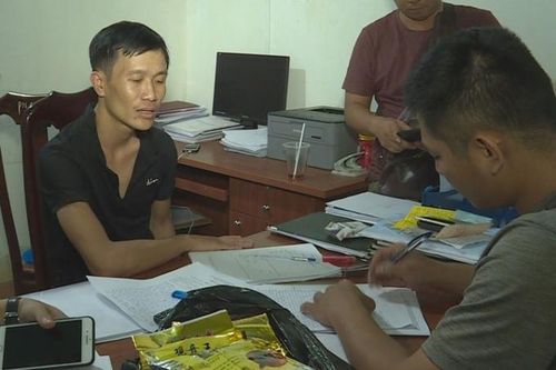 Đắk Lắk: Bắt giữ kẻ vận chuyển thuê gần 2 kg ma túy đá