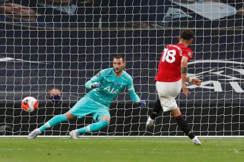 Kết quả Ngoại Hạng Anh: Bruno Fernandes ghi bàn, MU cầm hòa Tottenham