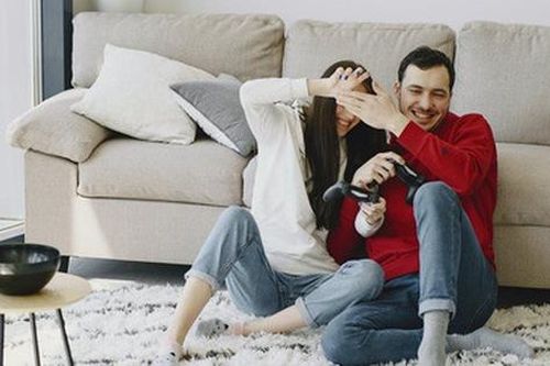 Hé lộ lý do vì sao đàn ông 'có chủ' luôn hấp dẫn hơn mấy anh nam giới độc thân
