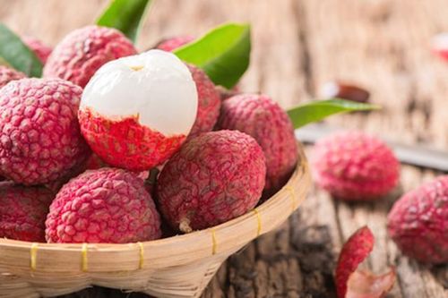 Gần 2,5 tấn vải xuất khẩu của Việt Nam đã sang đến Nhật Bản