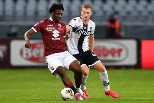 Serie A chính thức trở lại sau hơn ba tháng tạm hoãn vì Covid-19
