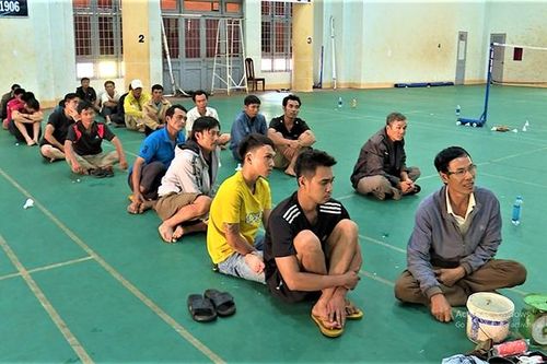 Tạm giữ 23 đối tượng tham gia đá gà ăn tiền