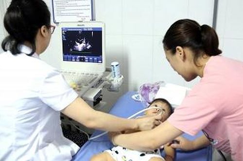 Khám sàng lọc bệnh lý tim mạch và tim bẩm sinh miễn phí cho người dân