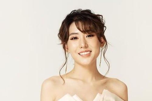 Hoa hậu Hoàng Kim 'lột xác' trên sàn diễn
