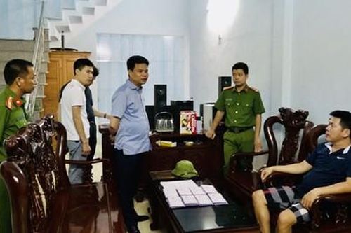 Ổ nhóm tín dụng đen cho vay 60 tỷ đồng, thu lãi hơn 24 tỷ đồng