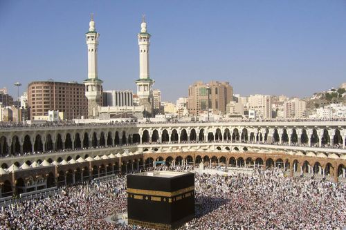 Saudi Arabia dỡ bỏ lệnh giới nghiêm trên toàn quốc