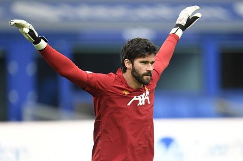 Khung gỗ giúp Liverpool tránh khỏi trận thua thứ 2 ở mùa này