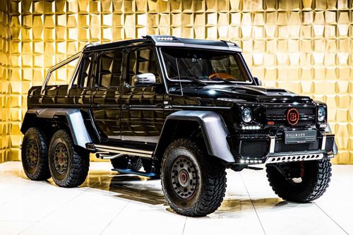 Bản độ Mercedes-AMG G 63 6x6 Brabus 700 có giá hơn 1 triệu USD