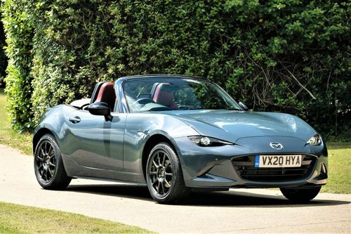 Chi tiết Mazda MX-5 R-Sport bản giới hạn 150 xe, giá từ 34.360 USD