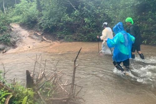 'Không lường được việc VĐV Dalat Ultra Trail bị nước cuốn'