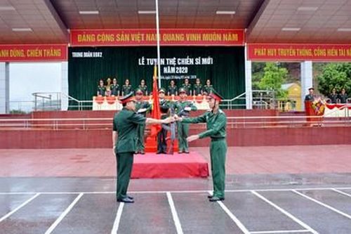 Biến khó khăn thành động lực thi đua