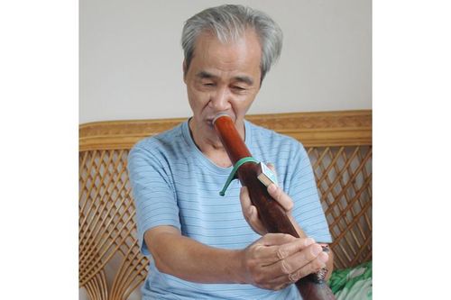 Tác giả tiểu thuyết 'Người không mang họ' đột ngột qua đời