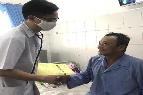 Bệnh viện Đa khoa Trung ương Cần Thơ cứu sống bệnh nhân xuất huyết tiêu hóa nguy kịch