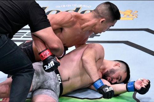 Cận cảnh cú đấm đáng sợ khiến 'Sư tử UFC' bất tỉnh sau 32 giây thi đấu