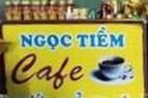 Tạm giữ hình sự cụ ông tổ chức bán dâm tại quán cà phê