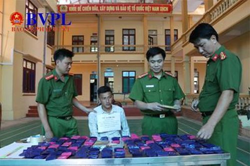 Thu giữ 4 bánh heroin, hơn 35.000 viên ma túy ở Điện Biên và Sơn La