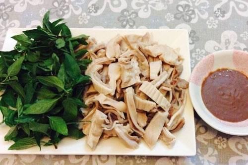 Mẹo làm sạch dạ dày lợn để luộc giòn ngon, không bị hôi