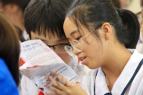 Đoàn Thanh niên TTXVN giúp học sinh nhận diện và xử lý 'fake news'