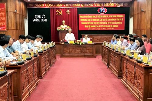 Quảng Bình: Nhân sự phải chất lượng, tiêu biểu về trí tuệ, phẩm chất, uy tín cho kỳ đại hội sắp tới