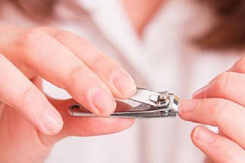 Cho người khác mượn kềm cắt móng tay là thói quen của nhiều người nhưng họ không biết mình sẽ phải đối mặt với căn bệnh kinh khủng này khi dùng chung
