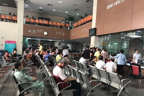 Người già nhập viện tăng vọt do nắng nóng, làm gì để bảo vệ sức khỏe?