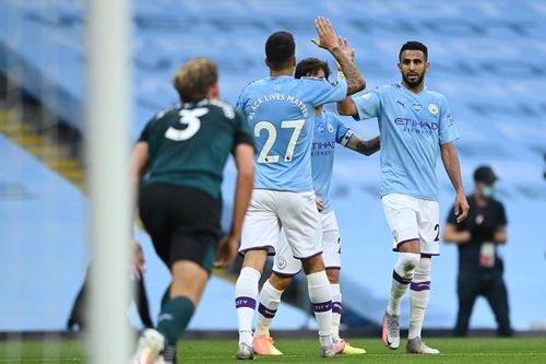 De Bruyne không đá chính, Man City vẫn đè bẹp Burnley