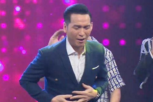 Màn đọ vũ đạo của ca sĩ Nguyễn Hưng, Ngọc Sơn và Trọng Hiếu