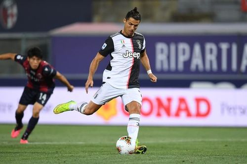 Ronaldo vượt qua huyền thoại Rui Costa, để trở thành cầu thủ Bồ Đào Nha ghi nhiều bàn thắng nhất tại Serie A