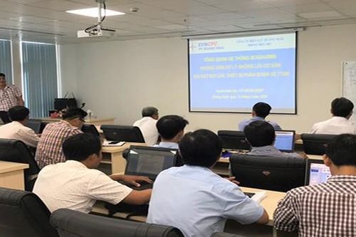 PC Quảng Ngãi: Đào tạo hướng dẫn xử lý sự cố mất kết nối SCADA các thiết bị đóng cắt về trung tâm điều khiển