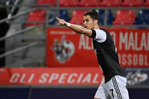 Ronaldo ghi bàn trở lại, Juventus biết mùi chiến thắng