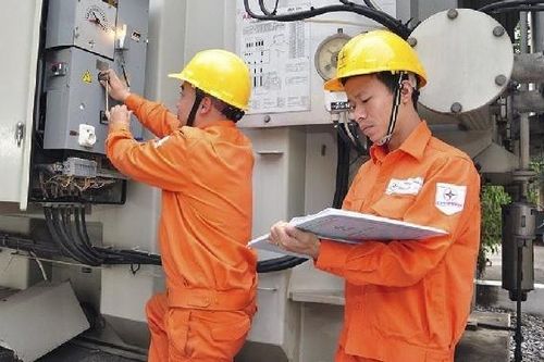 Vụ hóa đơn điện tăng gần 90 triệu: Điện lực Quảng Ninh lý giải do... trời mưa