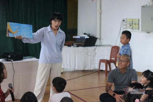 Chuyên gia Nhật hướng dẫn cách đọc sách để lôi cuốn trẻ