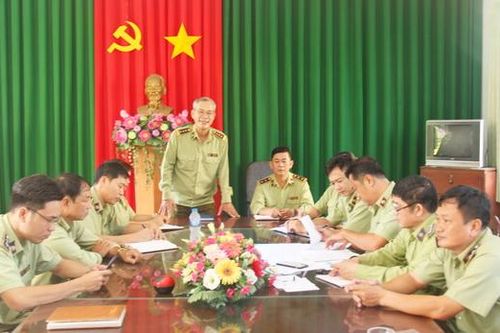 Ra quân triển khai đợt cao điểm kiểm tra, xử lý hàng giả