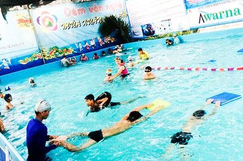 Tăng cường tập luyện bơi để phòng, chống đuối nước