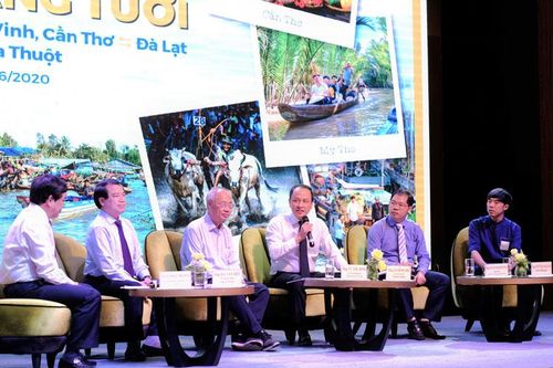Hội thảo ''Du lịch Việt Nam - điểm đến sáng tươi''