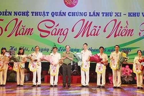 Khai mạc Hội diễn Nghệ thuật quần chúng CAND năm 2020 khu vực I
