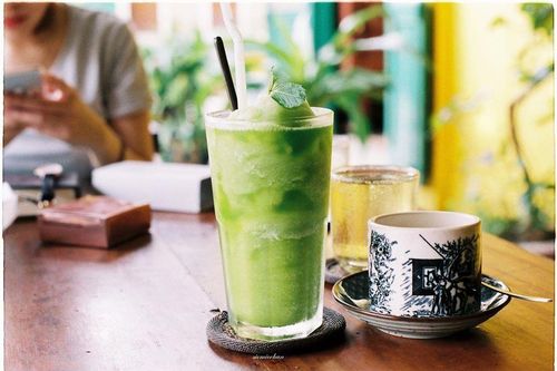 Cà phê vintage mô phỏng Hội An mộng mơ trong khu chung cư 'sống ảo' nhất Sài Gòn